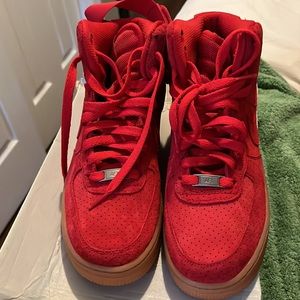Red Nike Air Force One women’s shoe size 7.5(women’s) BRAND NEW